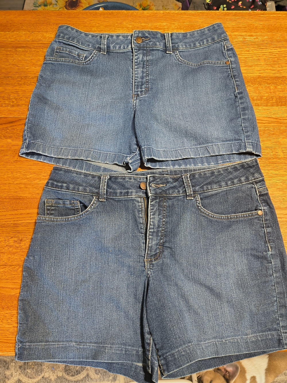 Riders by Lee Classic Mid-Blue Denim Shorts - Pair size 14 medium